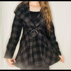 This is a adorable Steve Madden jacket. It’s a size women’s small.